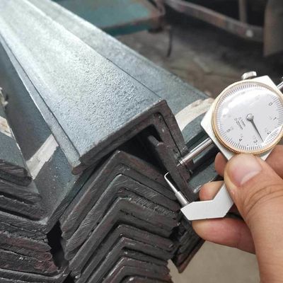 50x50x5mm 6 Angle Steel Slotted Stainless Steel Angle Bar Προμηθευτές με AiSi Standard Meeting Equal