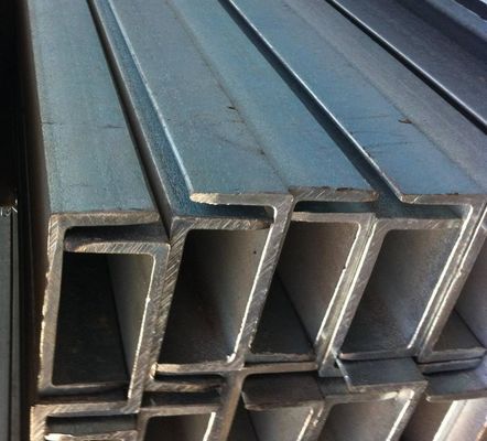 Πώληση Q235B Q355B χάλυβα καναλιού για κατασκευές εξαιρετικής ακρίβειας με πάχος 4,5-14,5 mm