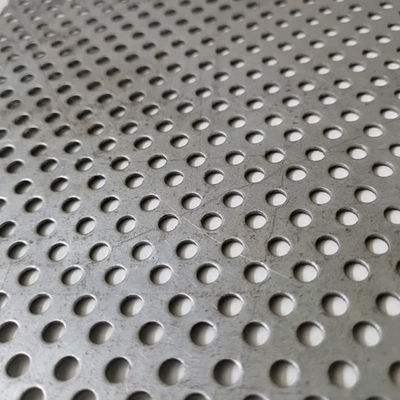 Μηχανολογικό βαθμό Διακοσμητικό 12mm 310s ss φύλλο 202 ανοξείδωτου χάλυβα τρυπημένο τρυπημένο 304 πλάκα εντός ανοχής ± 1%