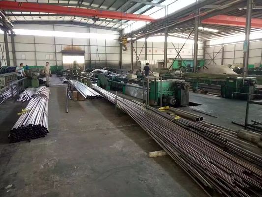 Χωρίς συγκόλληση σωλήνας πολύτιμου χάλυβα για συγκόλληση μήκος 500-900mm AMS 5591 410 τιτανίου σωλήνα σωλήνα