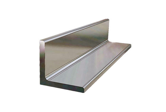 Διάταξη Q235B/Q355B/SS400/SS490/ST52/Q390B/Q420B/S235JR/S275JR/S355JR Αξιοσημείωσης ατσάλινου ανοξείδωτου για ζεστό ψυχρό έλασμα