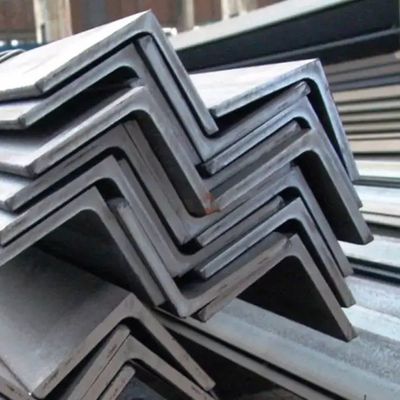 Σιδερένιο υλικό γωνιακής κοπής SS301 SS304 Ίσης γωνίας επιφάνεια μπάρας BA/2B/NO.1/NO.3/NO.4/8K/HL/2D/1D για δομικές κατασκευές