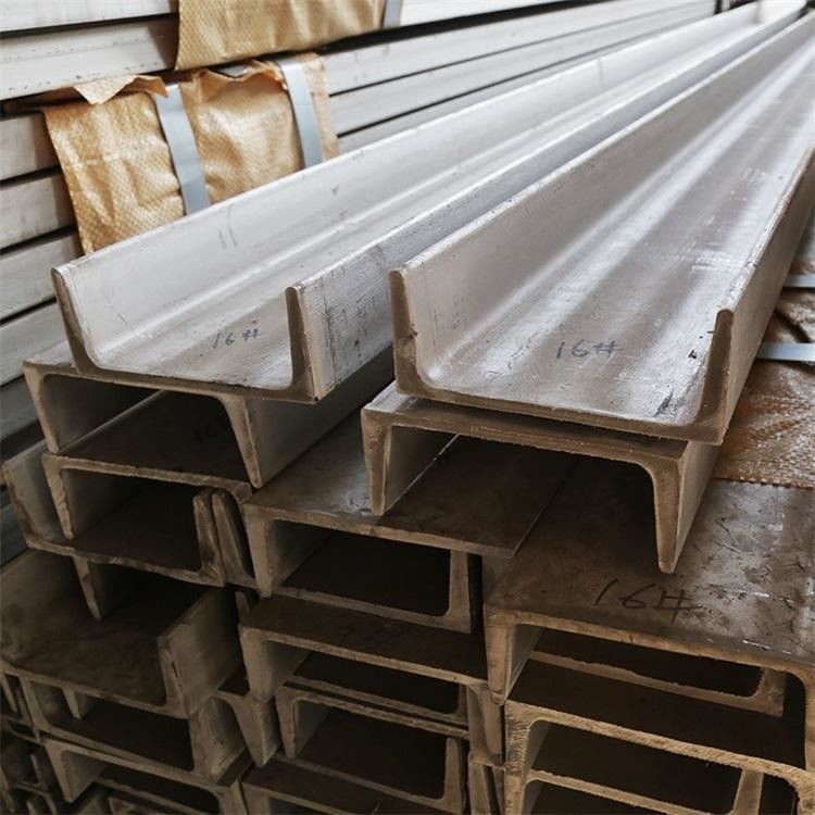 300x87x9.5mm Χάλυβας καναλιού άνθρακα και δομοστοιχίας U 45 μη διατρημένη Κατάλληλη για διάφορες εφαρμογές